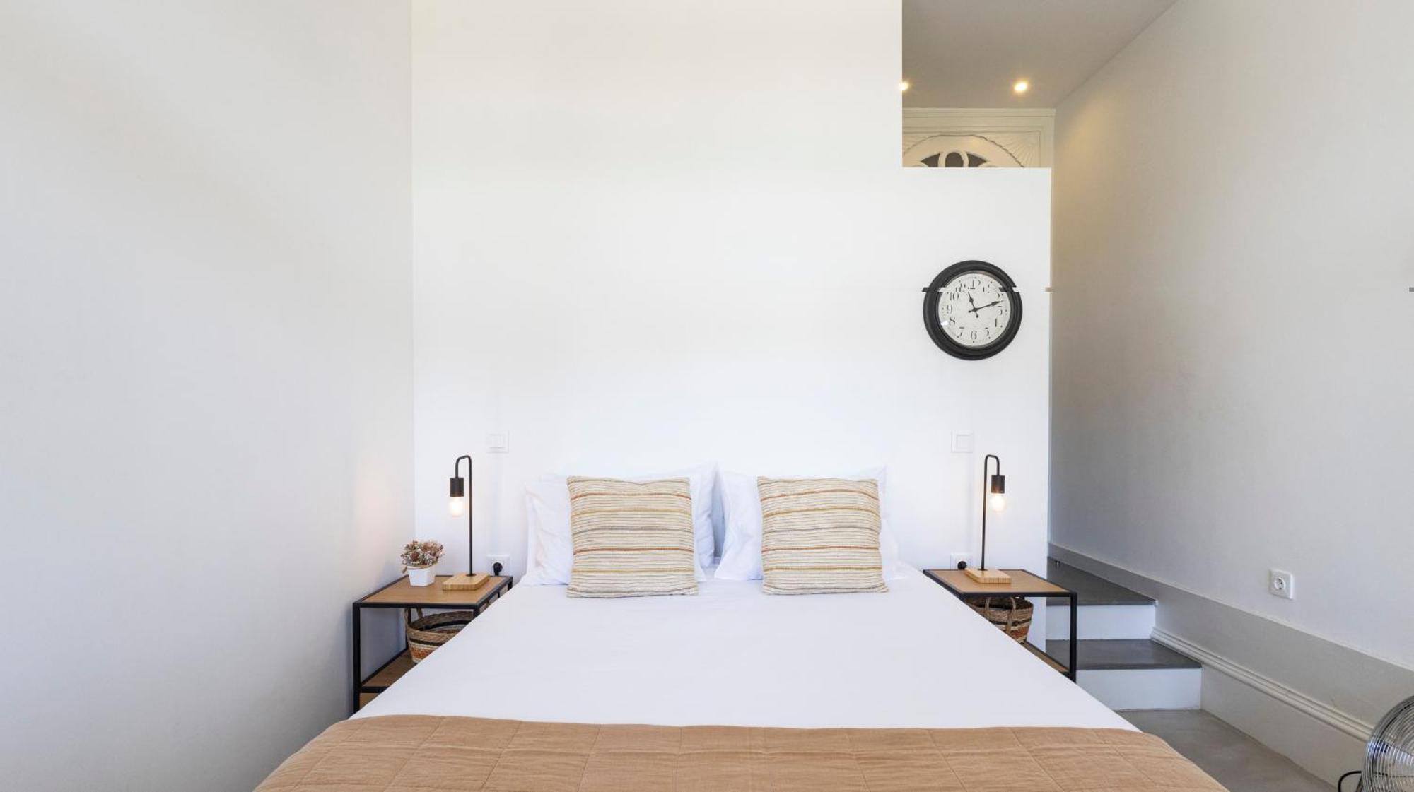 Oporto Downtown Studio By Lovelystay Bagian luar foto